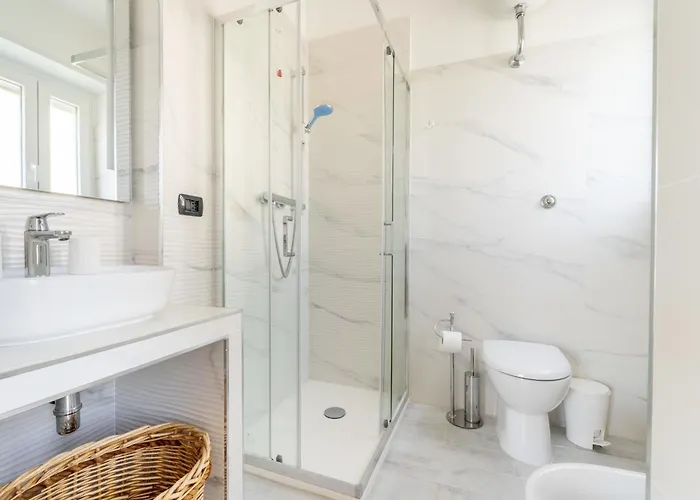 3 3 Bagni Privati Vaticano * Rom
